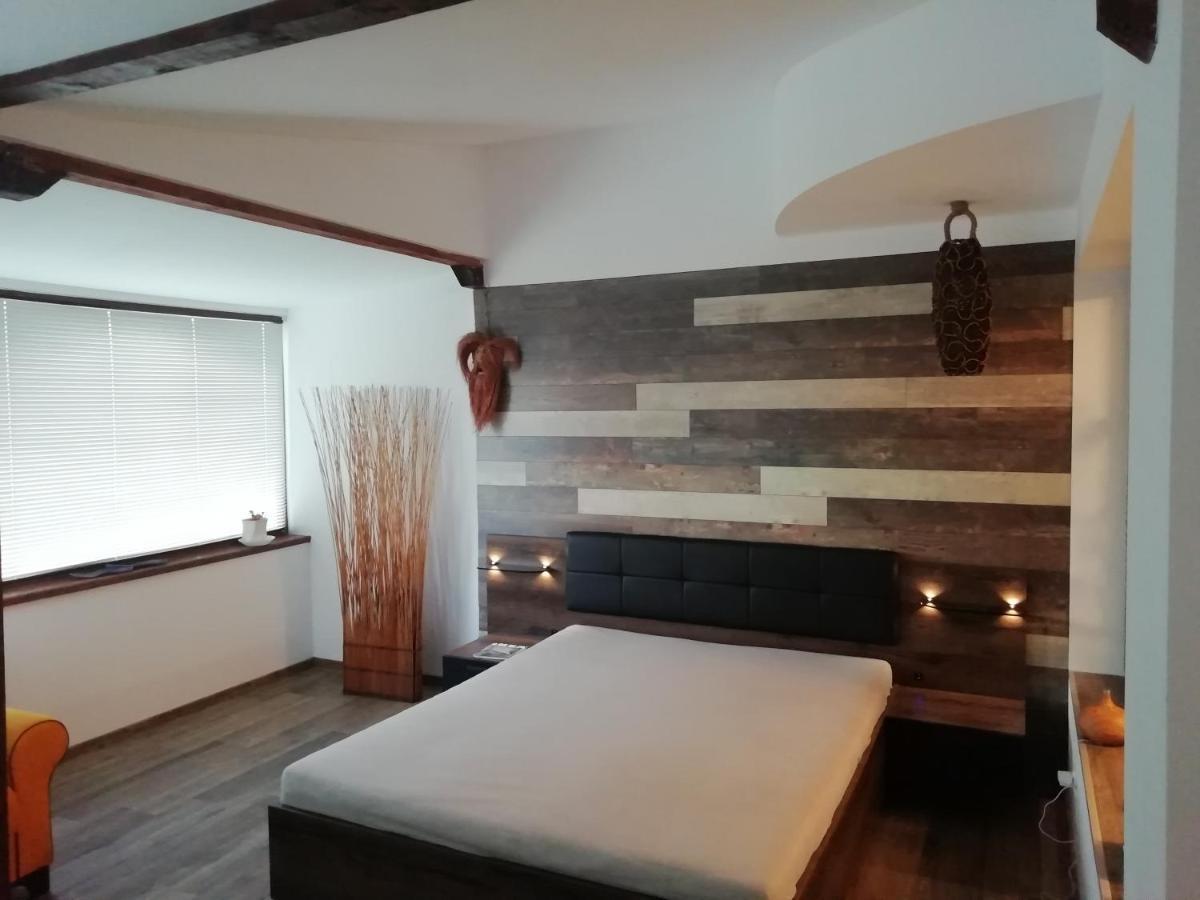 Ema Guest House Varna Exterior foto