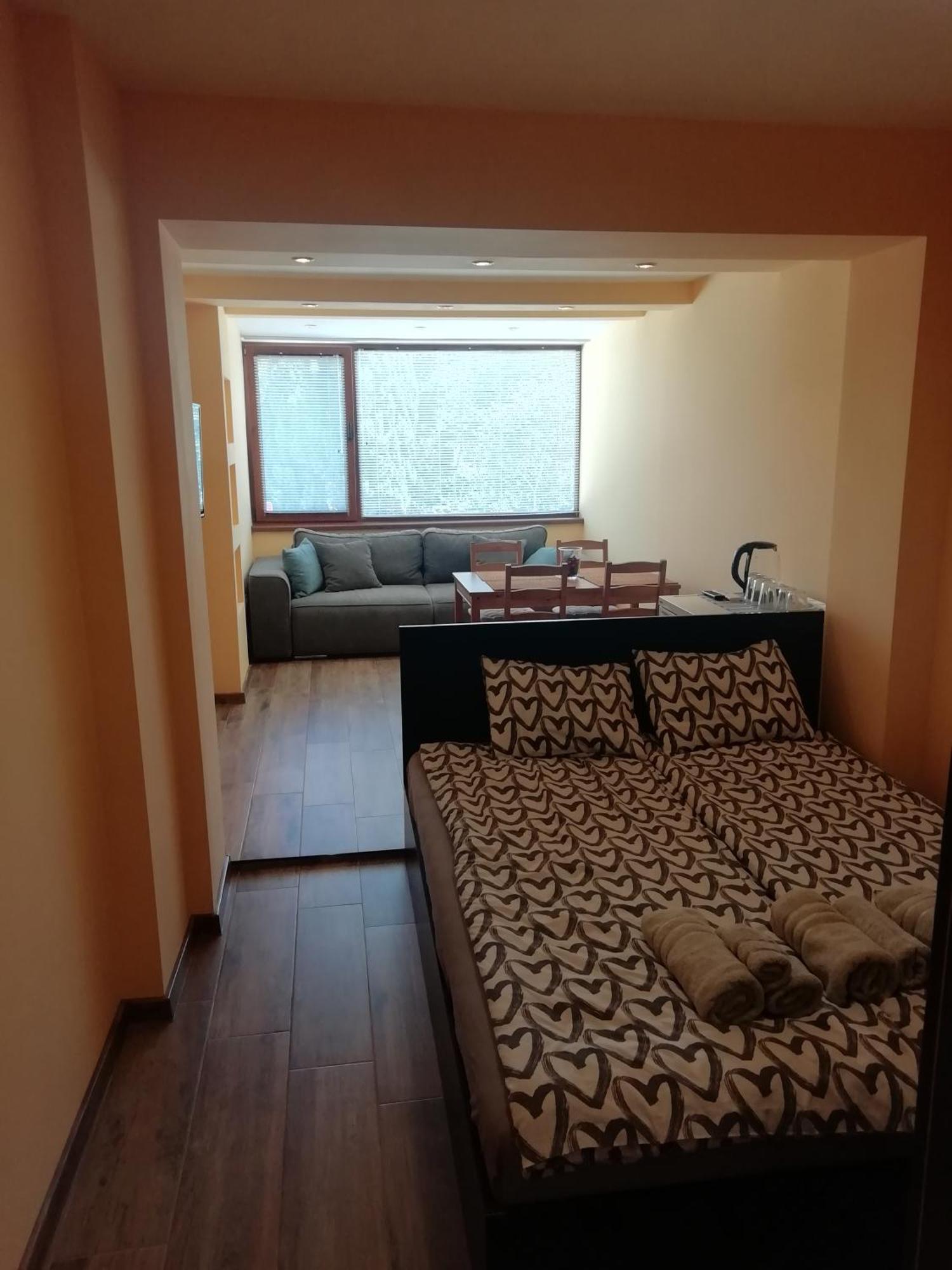 Ema Guest House Varna Exterior foto